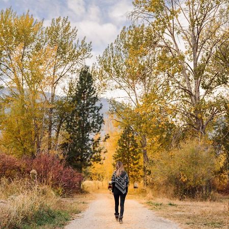 Similkameen Wild Resort & Winery Retreat Osoyoos Esterno foto