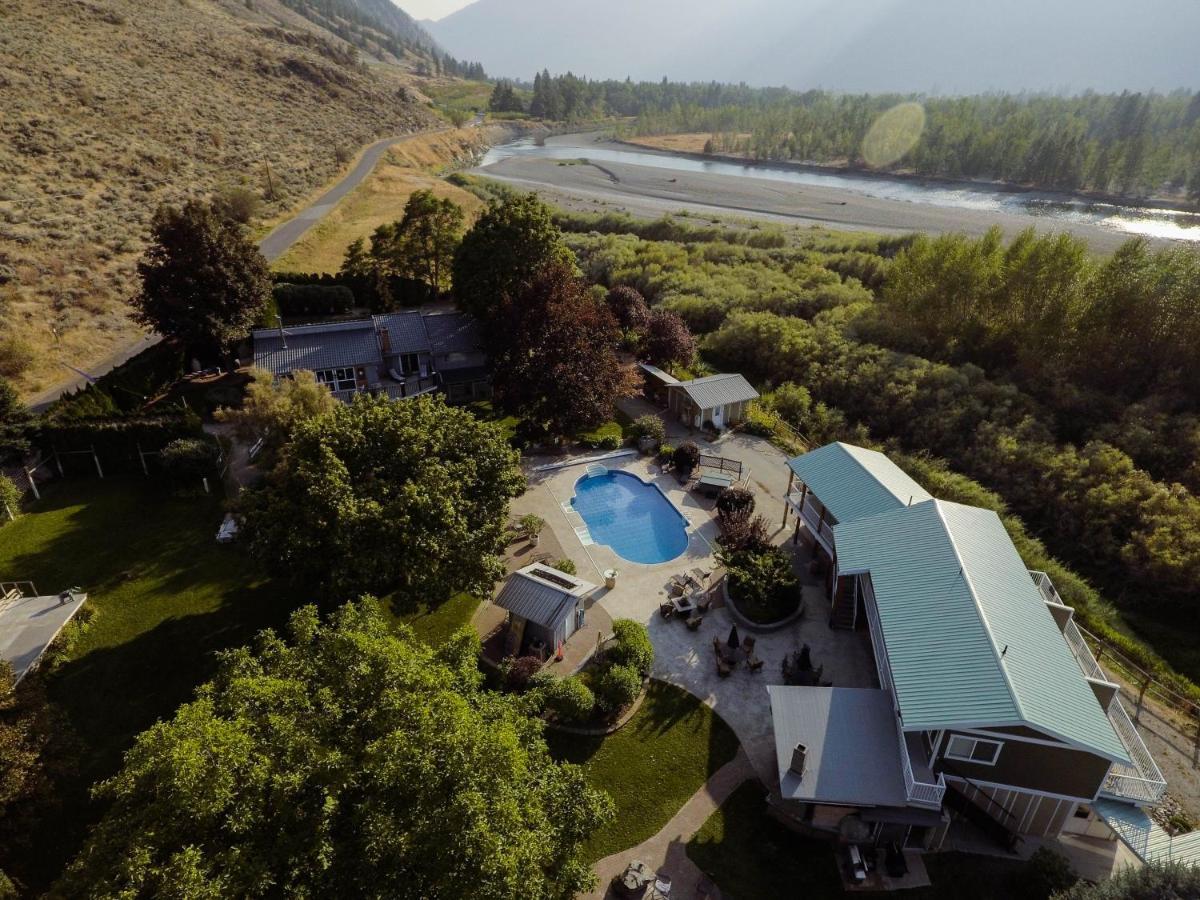 Similkameen Wild Resort & Winery Retreat Osoyoos Esterno foto