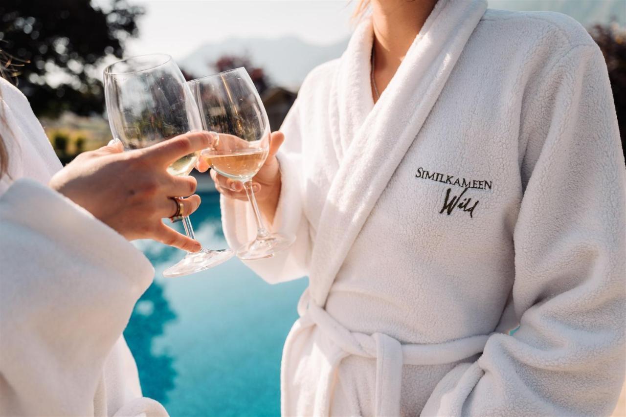Similkameen Wild Resort & Winery Retreat Osoyoos Esterno foto