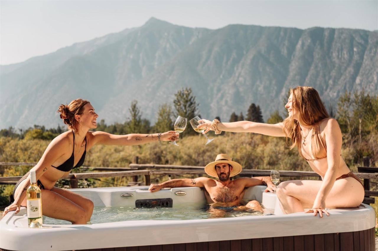 Similkameen Wild Resort & Winery Retreat Osoyoos Esterno foto
