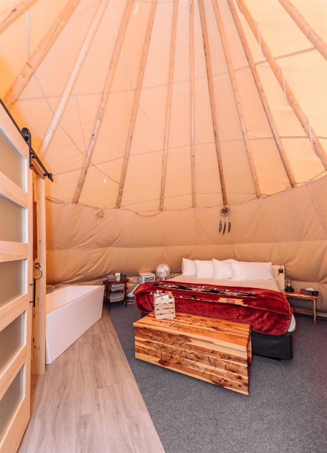 Similkameen Wild Resort & Winery Retreat Osoyoos Esterno foto