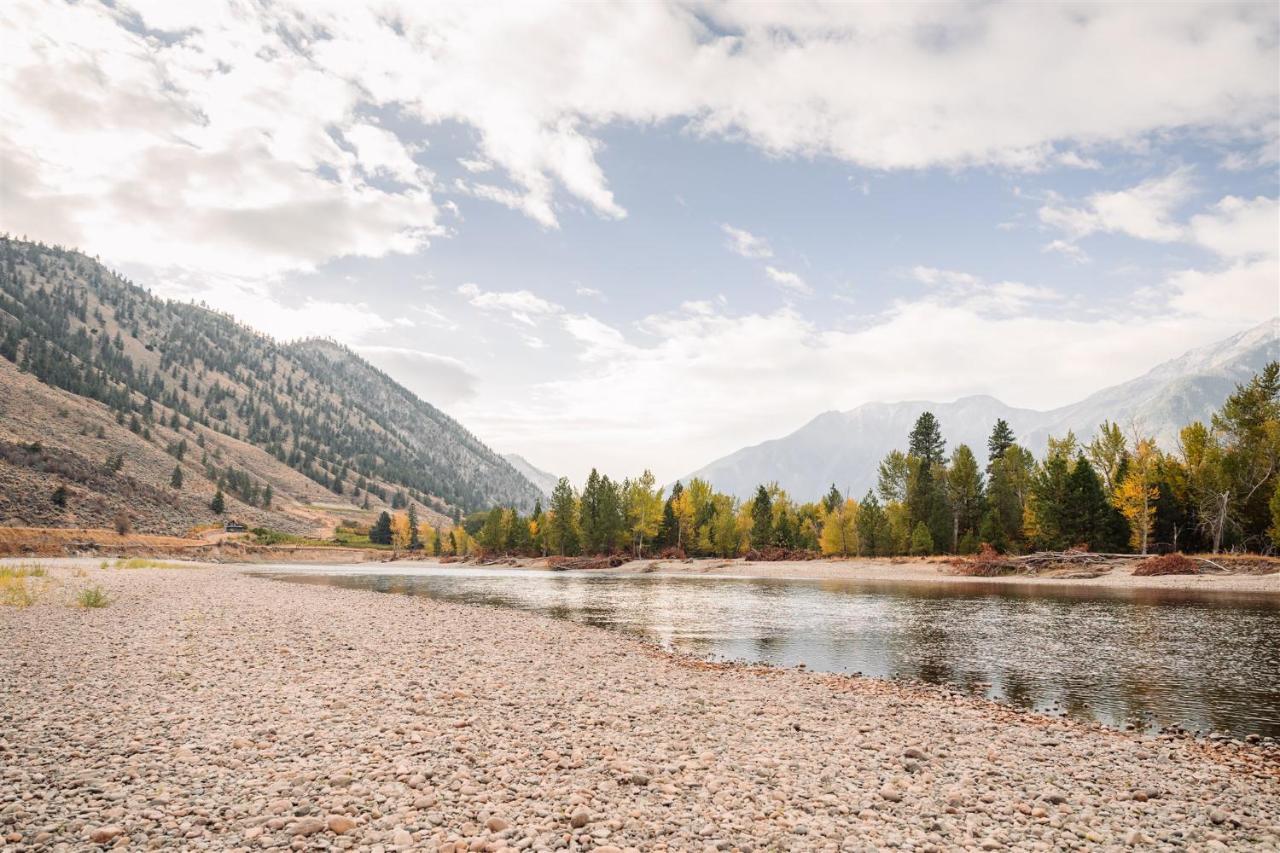 Similkameen Wild Resort & Winery Retreat Osoyoos Esterno foto